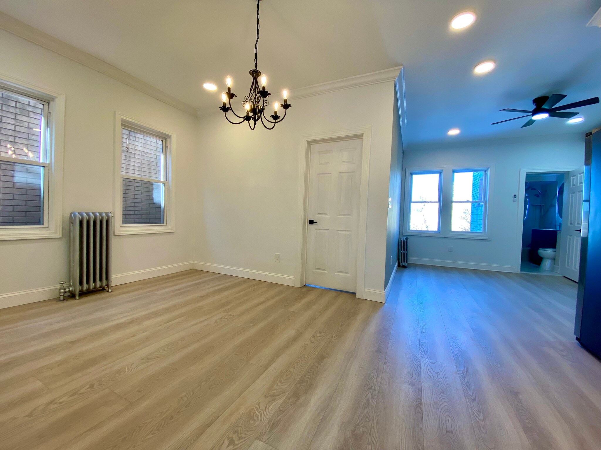 Building Photo - 55 Spring St