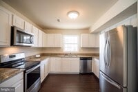 Building Photo - Beautiful 3 Bedroom House in Spotsylvania
