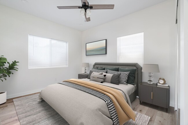 Building Photo - 4842 College Ave