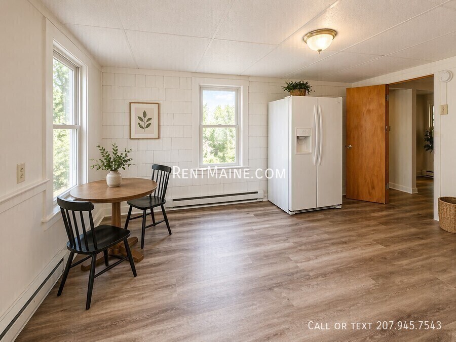 Building Photo - 38 Academy St