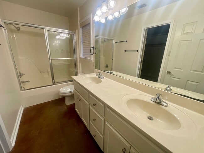 Building Photo - Great home for rent!