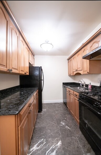 Building Photo - 10224 Rockville Pike
