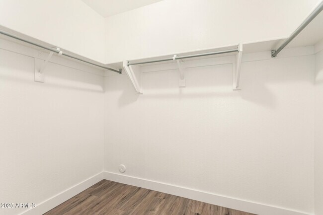 Building Photo - 2771 S Sailors Way
