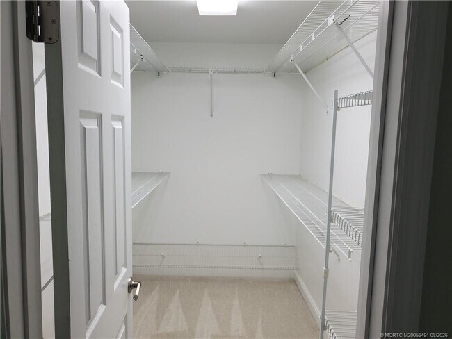 Building Photo - 1257 NE Sago Dr
