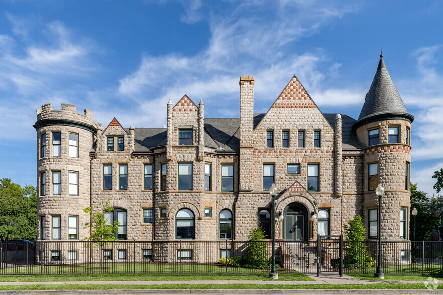 Primary Photo - James Scott Mansion - Peak Midtown Detroit