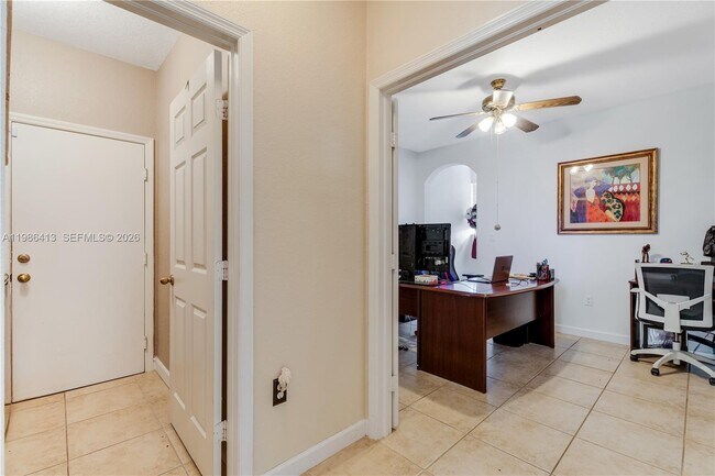 Building Photo - 2126 NE 38th Rd