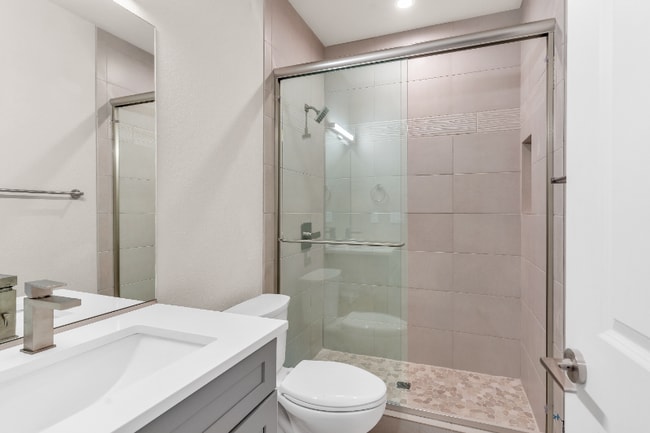 Building Photo - 1913 Conejos Pl