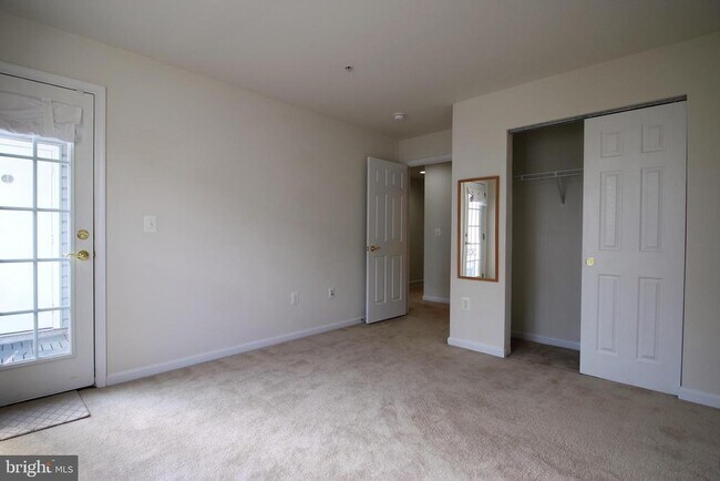 Building Photo - 2415 Rainswood Ln