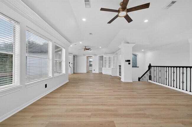 Building Photo - 2019 Bendstone Cir