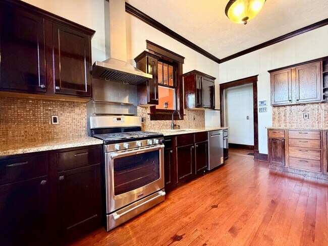 Building Photo - Renovated Historic Craftsman in East Nashville | 4 Bedrooms, 2-Car Garage & Outdoor Living