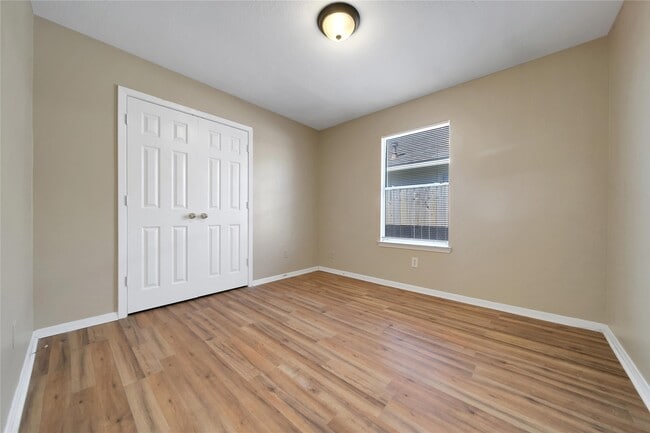 Building Photo - 18814 Bonners Park Cir