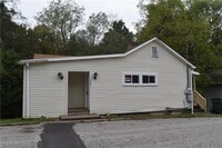 Building Photo - 205 McFadden St