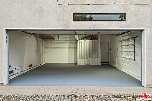 Building Photo - 726 Nowita Pl