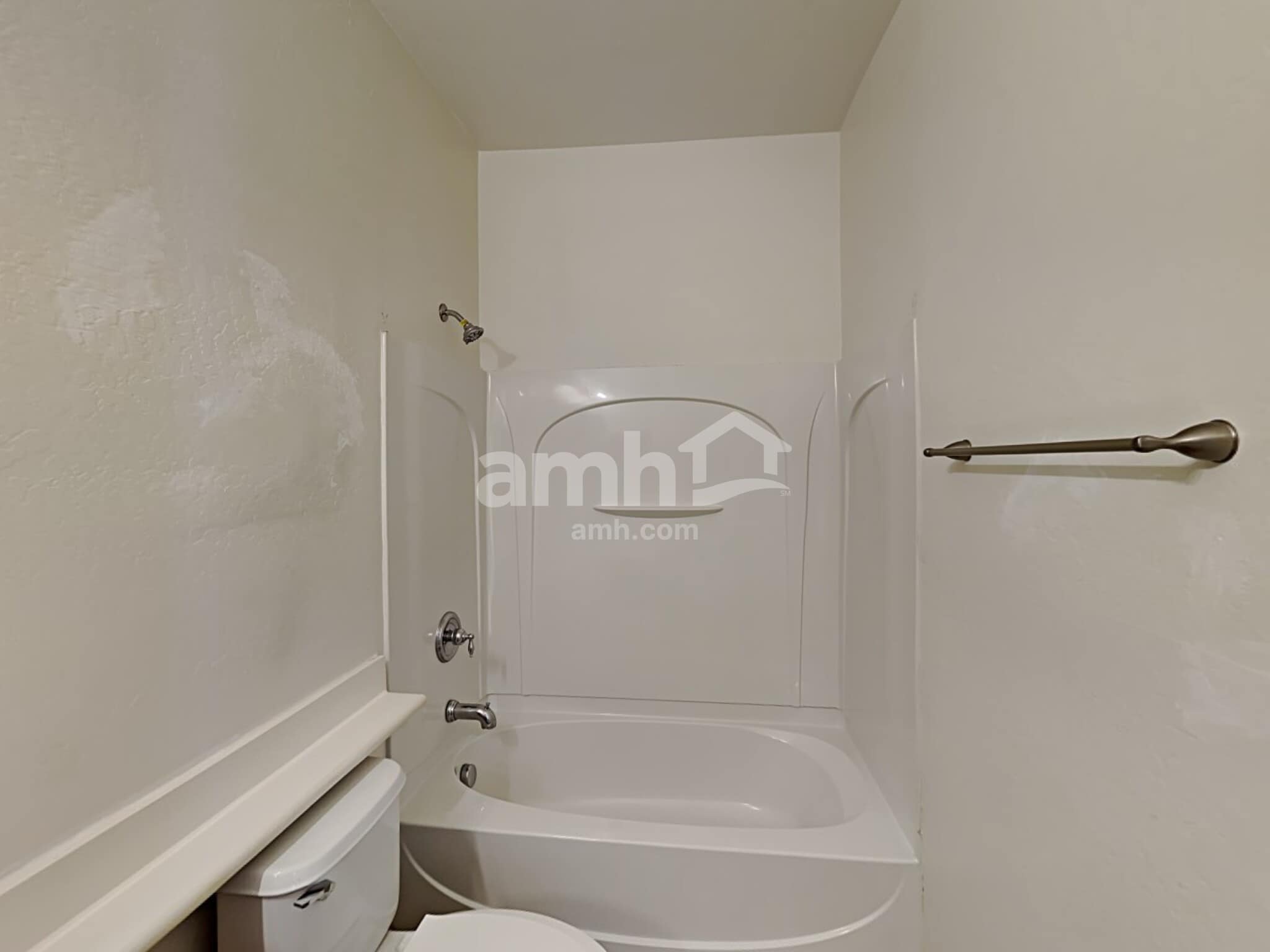 Building Photo - 10131 E Isleta Ave