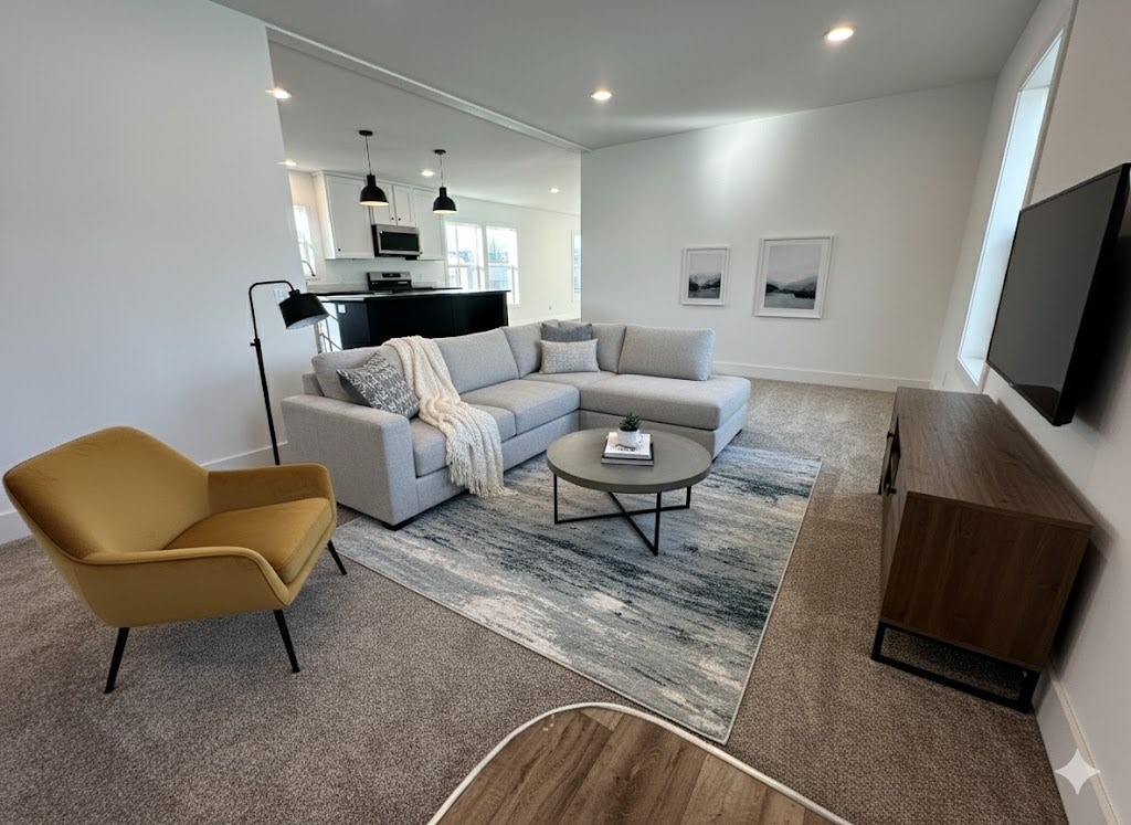 Building Photo - 29 Cavalier St N