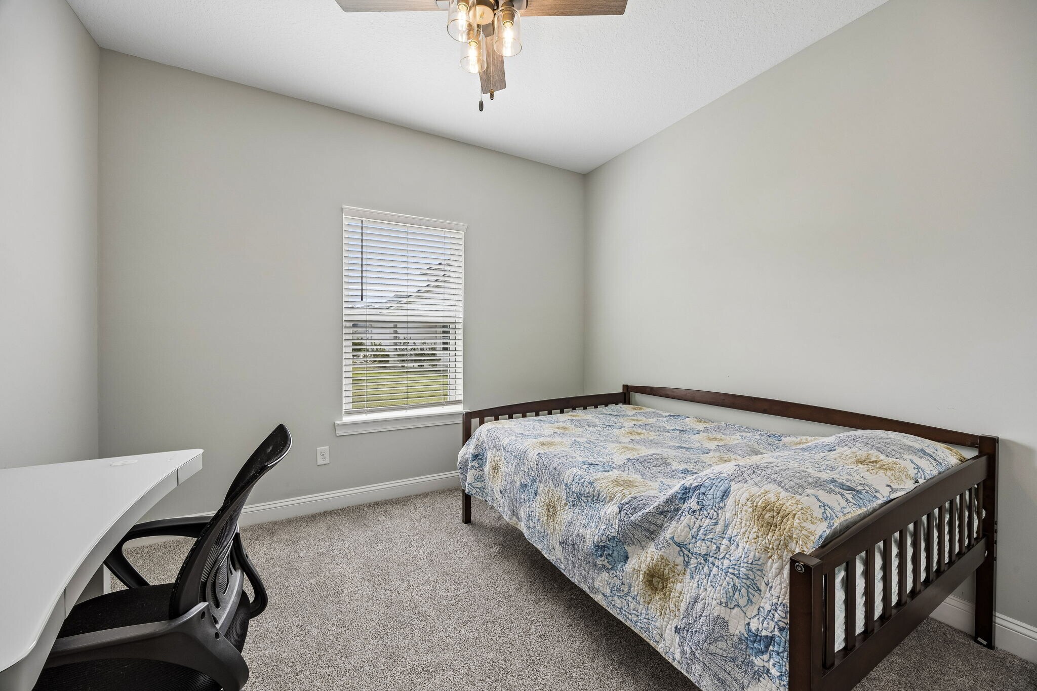 Building Photo - 159 Rose Dew Dr