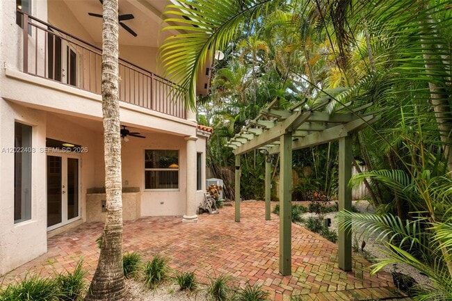 Building Photo - 3060 Lime Ct