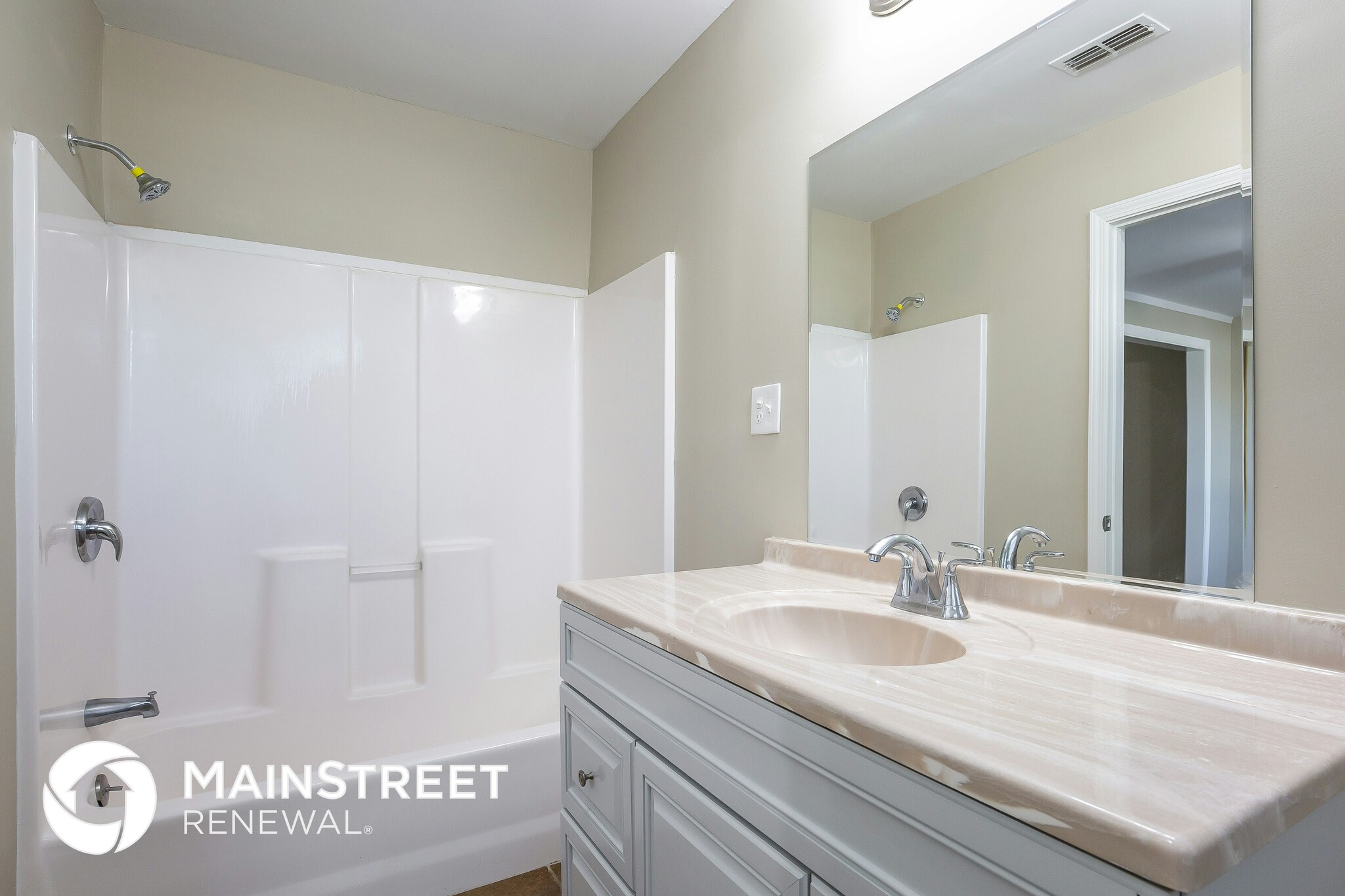 Building Photo - 200 Oakmont Dr