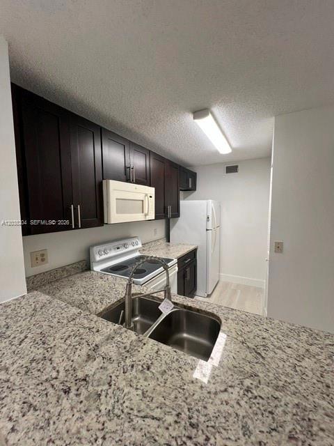 Building Photo - 10773 Cleary Blvd