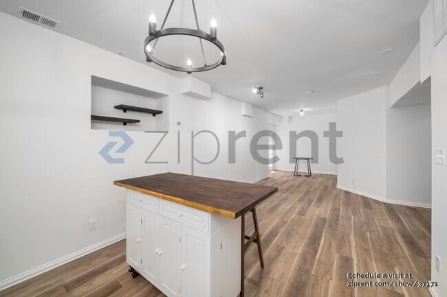 Building Photo - 4990 Sawgrass Pl NW