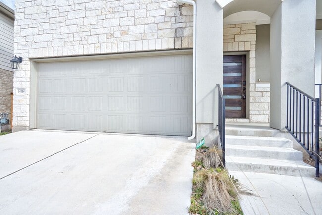 Building Photo - 14114 McCoy Lp