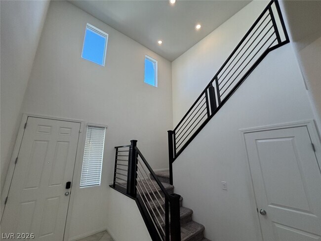 Building Photo - 6931 Elysian Valley Ave