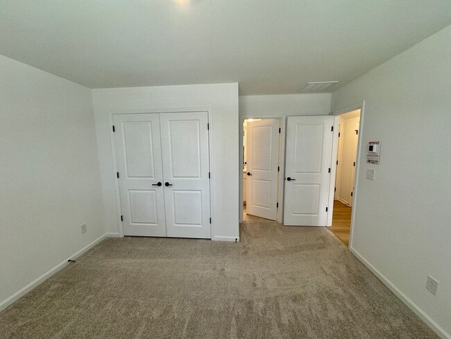 Building Photo - Beautiful, New Construction, 3-Story, 4BR/...