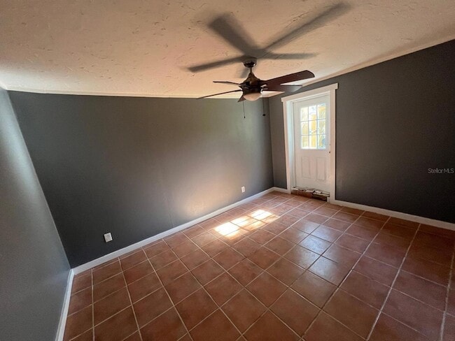 Building Photo - 300 83rd Ave N