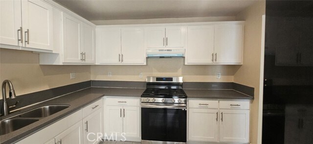 Building Photo - 1631 E 85th St