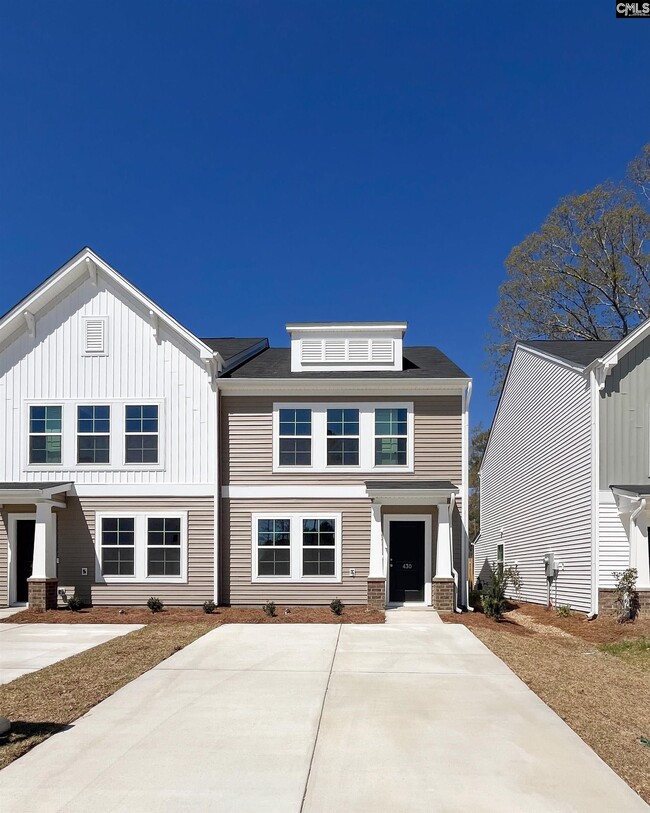 Primary Photo - 809 Coburg Ln