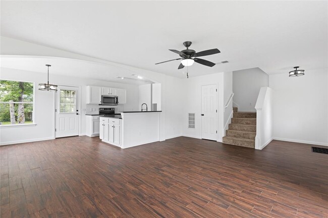 Building Photo - 13645 Bighorn Trail
