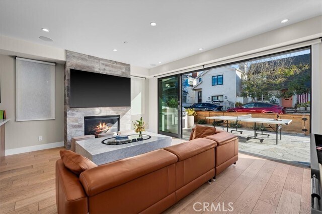 Building Photo - 441 34th St