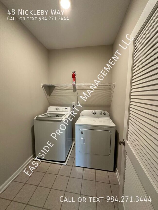 Building Photo - 48 Nickleby Wy