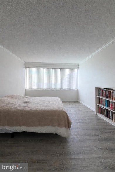 Building Photo - 5500 Friendship Blvd