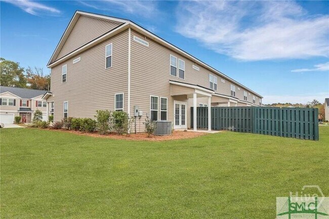 Building Photo - 116 Ainsdale Dr