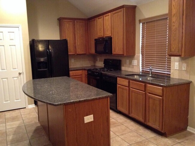 Building Photo - 3423 Cheviot Hills Ln