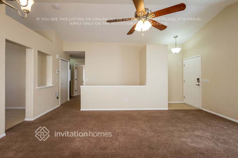 Building Photo - 6910 Blazing Trail Dr