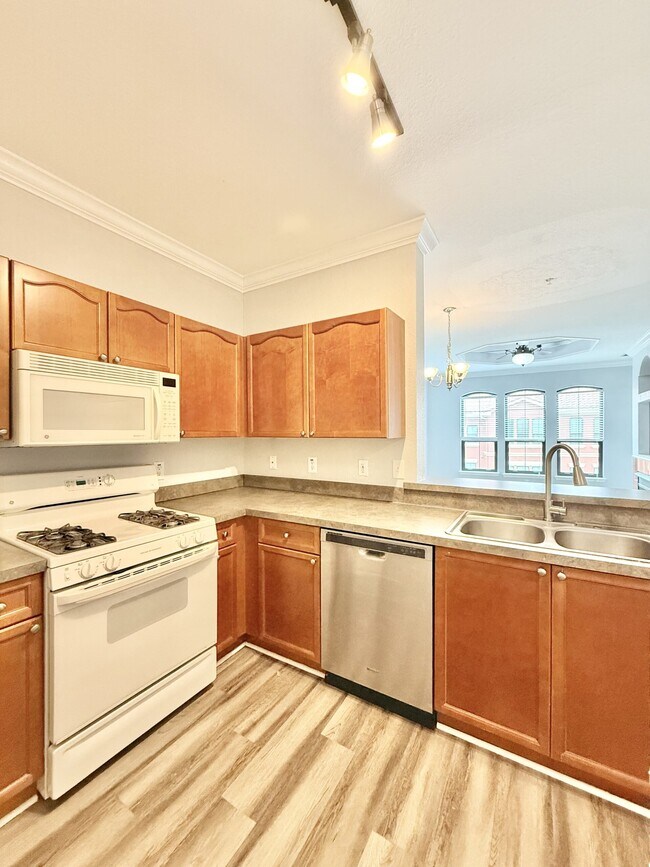 Building Photo - 2725 Via Cipriani