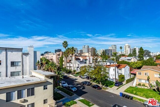 Building Photo - 10608 Wilkins Ave
