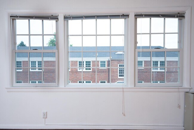 Building Photo - Your Comfort Our Priority.  Now Featuring a 1 Bedroom Beauty