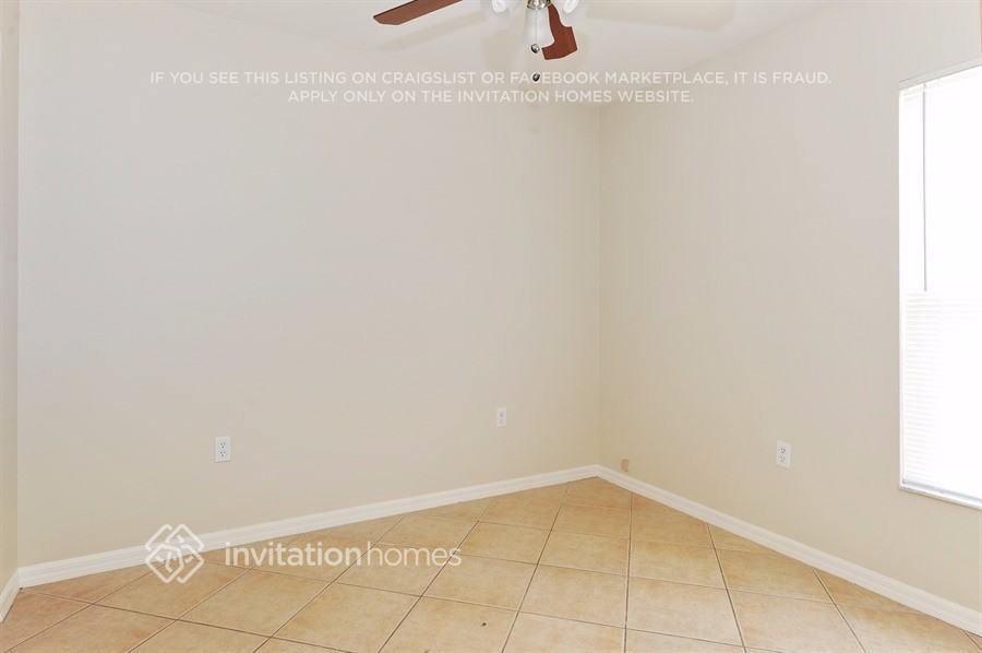 Building Photo - 2112 9th Ave W