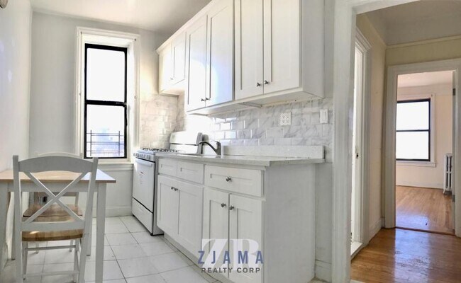 Building Photo - 2 bedroom in BROOKLYN NY 11226