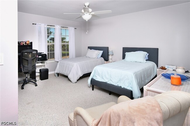 Building Photo - 19999 Lake Vista Cir