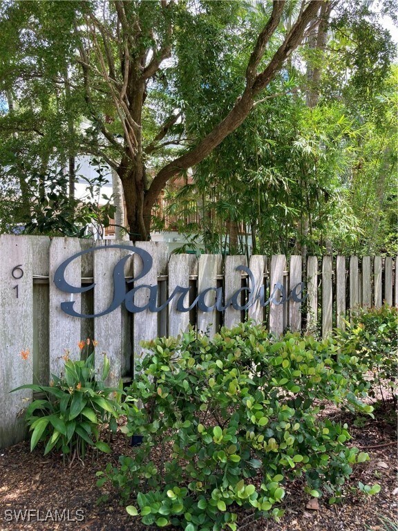 Building Photo - 1016 7th St S