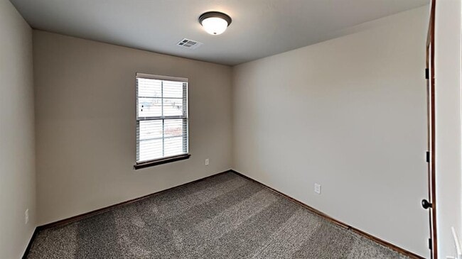 Building Photo - 10521 NW 41st St