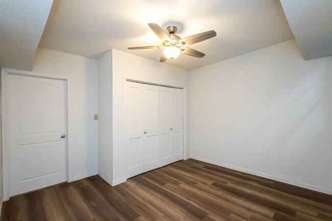 Building Photo - 1420 Corpus Christi St