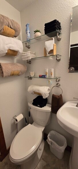 Bathroom - 206 N Maple St