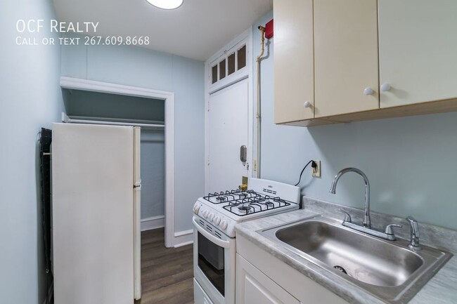 Building Photo - 2115 N 63rd St