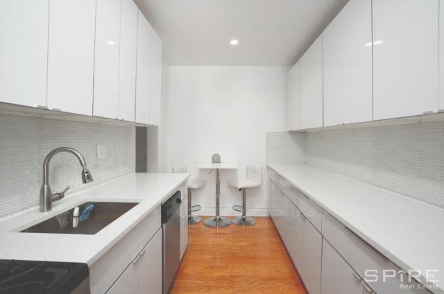 Building Photo - 1 bedroom in NEW YORK NY 10033