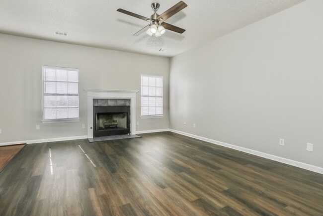 Building Photo - 503 Griffis Rd